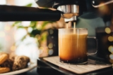 Cafeteira Espresso Automática vs. Manual: Qual a melhor?